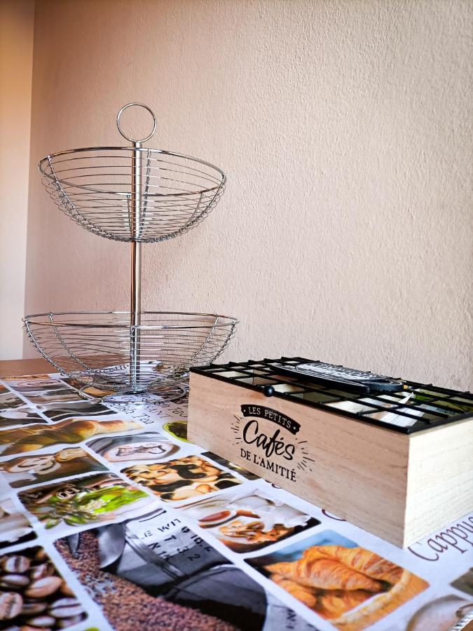 Domumontegrappa - Appartamento Indipendente Con Giardino - Sestu ภายนอก รูปภาพ